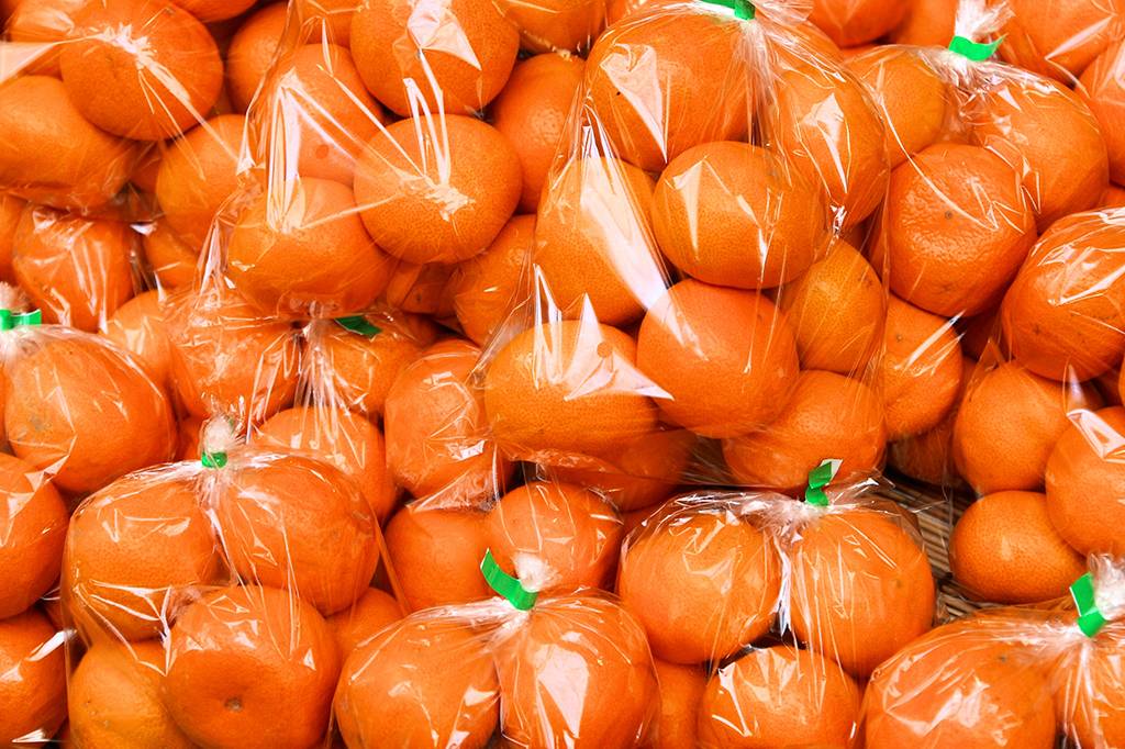Spray à base de plantas promete substituir embalagens plásticas