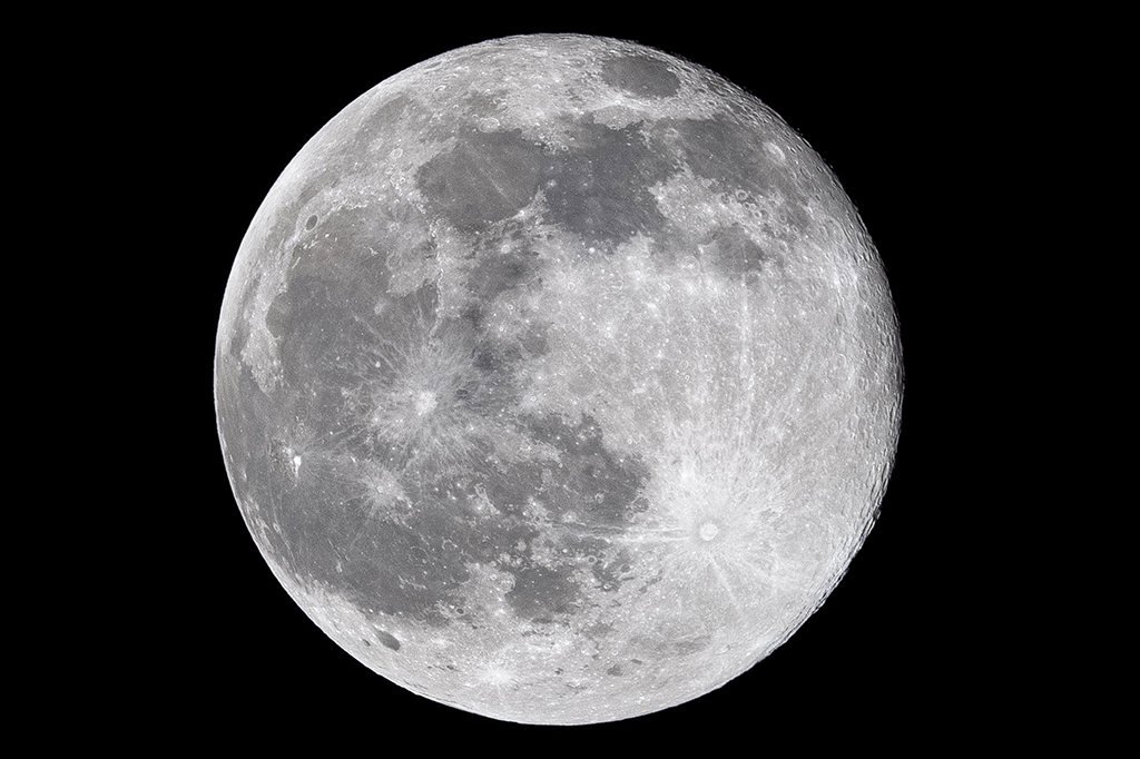 O tempo passa 56 microssegundos mais rápido na Lua