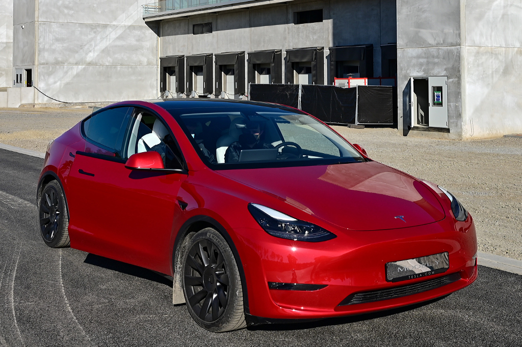 Tesla pode ser roubado via Bluetooth