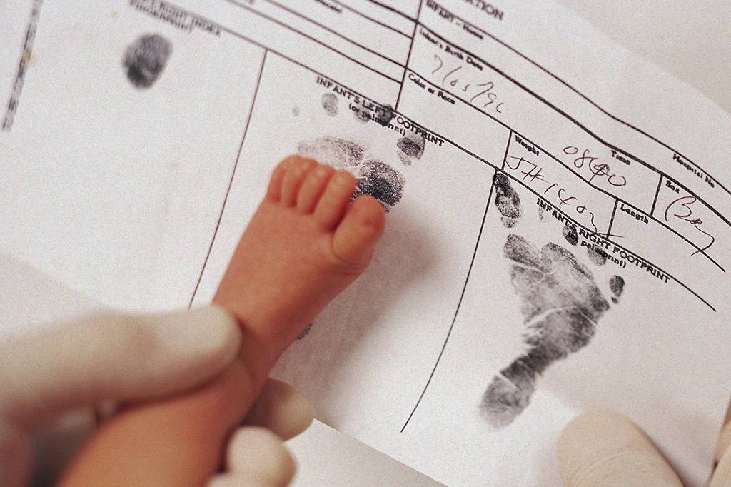 Eu posso inventar um sobrenome para o meu filho?