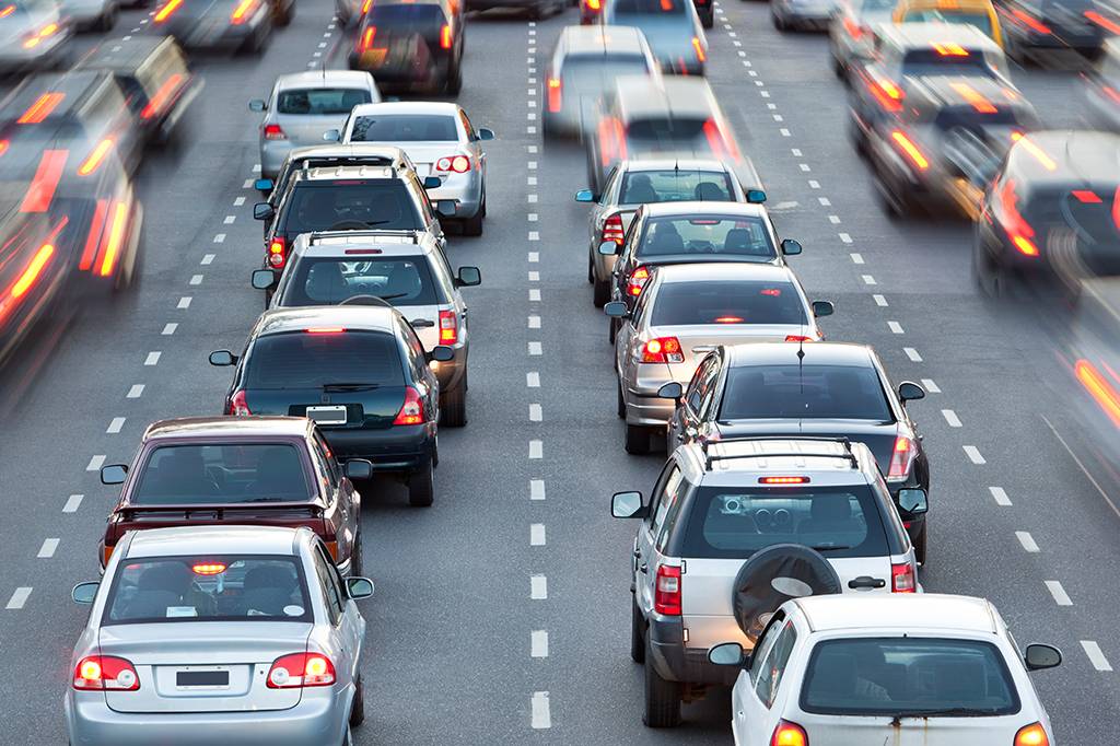 Um carro compacto pode ser mais seguro que um SUV em batidas de trânsito?