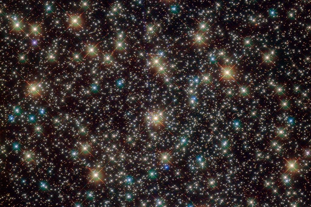 Estrelas 300 vezes maiores que o Sol produziam átomos mais pesados que urânio