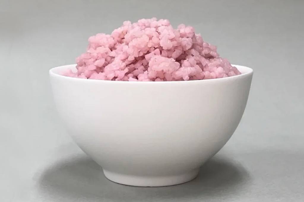 Cientistas cultivam carne bovina dentro de grãos de arroz