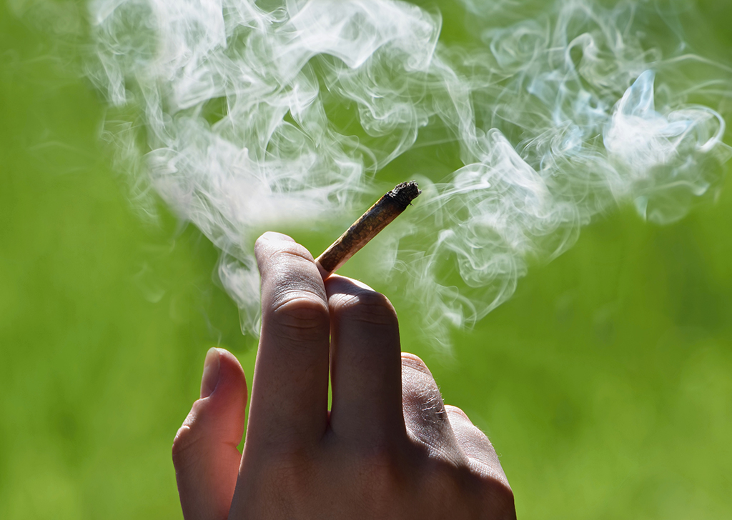 Nos EUA, uso diário de maconha já é mais comum que o de álcool