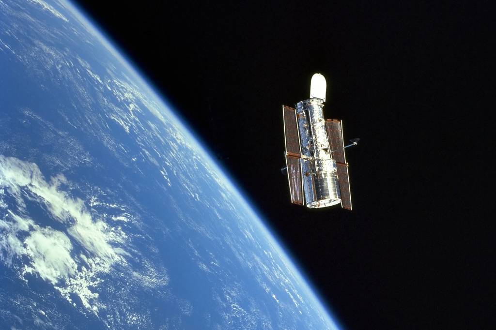 O Hubble está velho. Como a Nasa vai mantê-lo funcionando até 2035?
