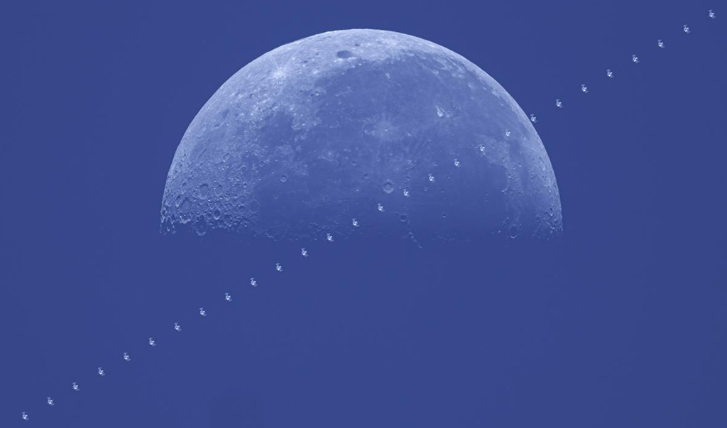 0807-astronomy-photographer-Kelvin-Hennessy Trânsito lunar diurno da Estação Espacial Internacional
