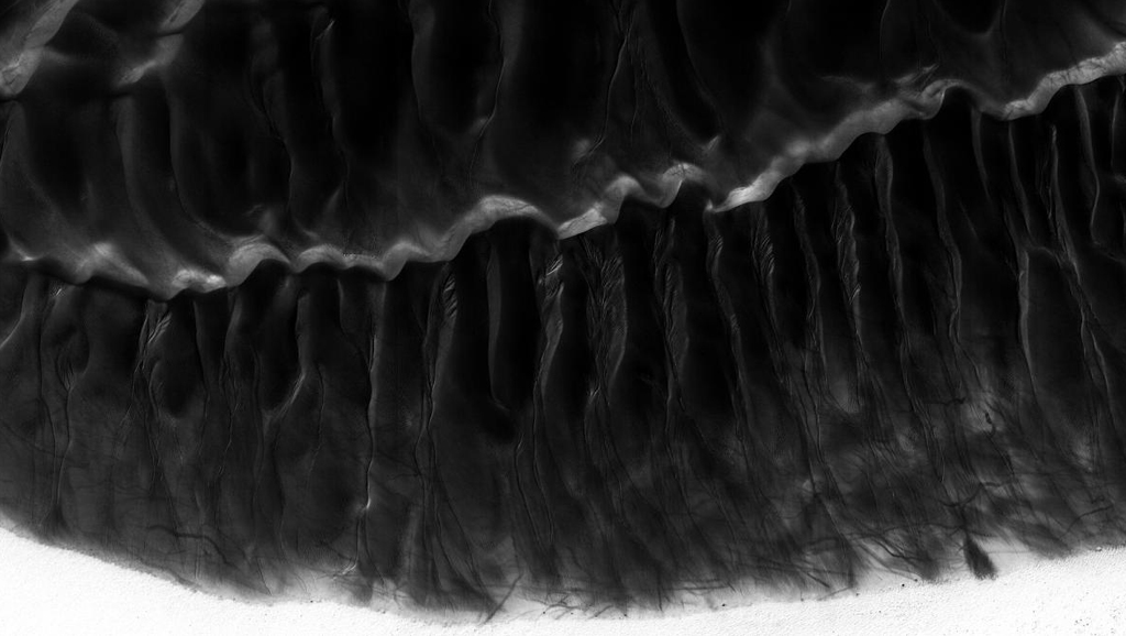 0807-astronomy-photographer-Leonardo-Maggio Dementadores Marcianos;