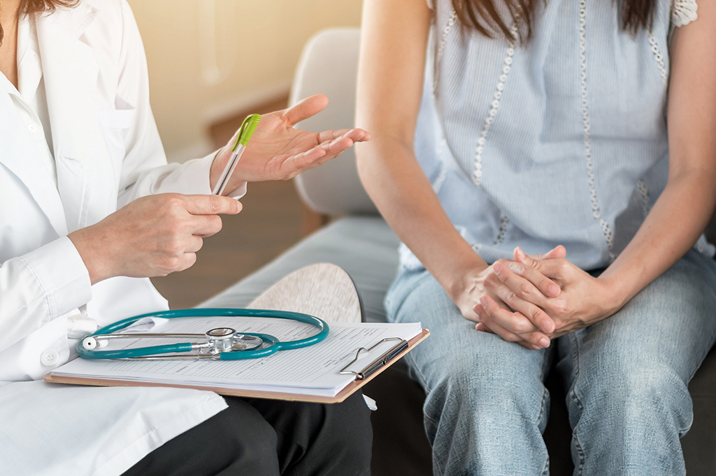 Estudo sugere que medicamento pode retardar a menopausa