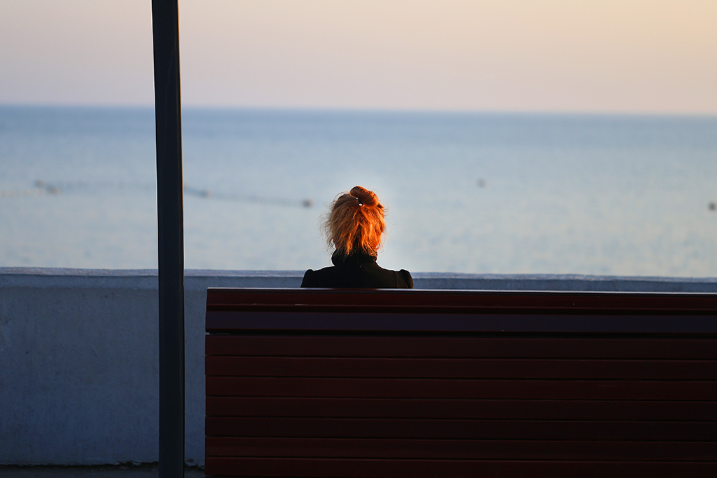 Solidão pode não estar associada ao desenvolvimento de doenças, sugere estudo