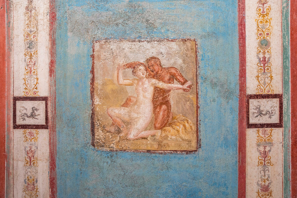 Arqueólogos encontram casa coberta de pinturas eróticas em Pompeia