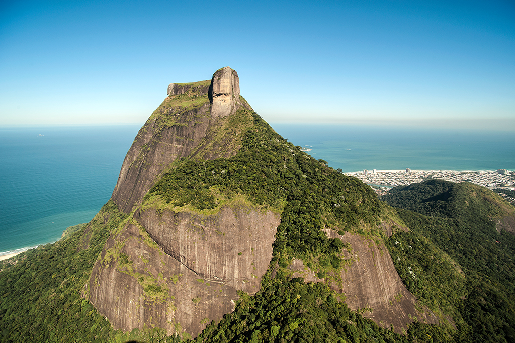 Antiga teoria achava que a Pedra da Gávea era uma criação dos fenícios