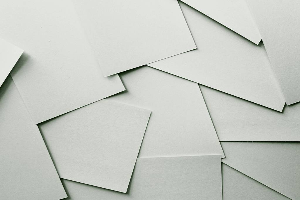 Dá pra fazer papel com a celulose de qualquer árvore?