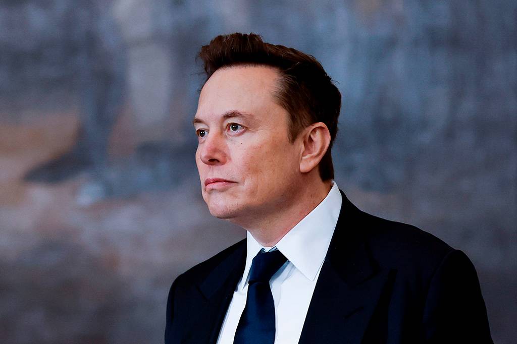 Petição para que Elon Musk perca cidadania canadense já tem quase 300 mil assinaturas