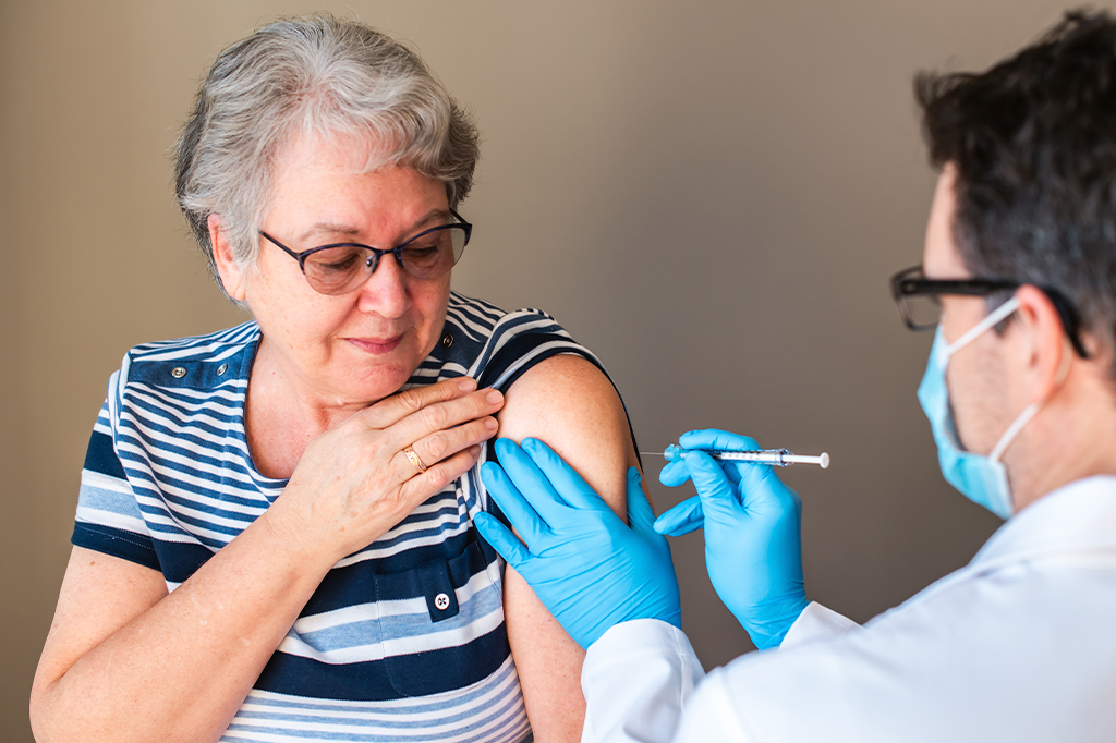 Vacina contra herpes-zoster também reduz risco de demência, mostra estudo