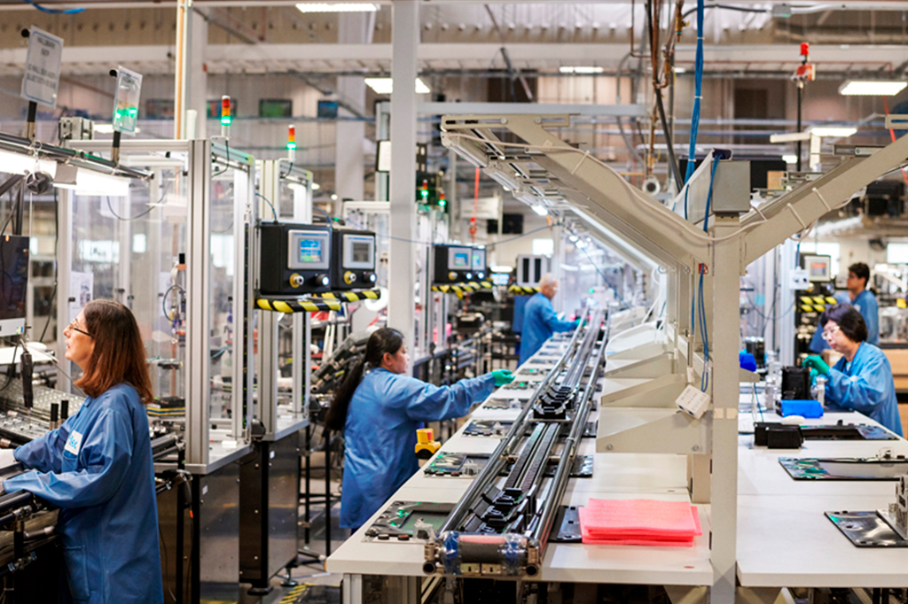 Guerra tarifária iniciada pelos EUA atinge em cheio o setor de tecnologia