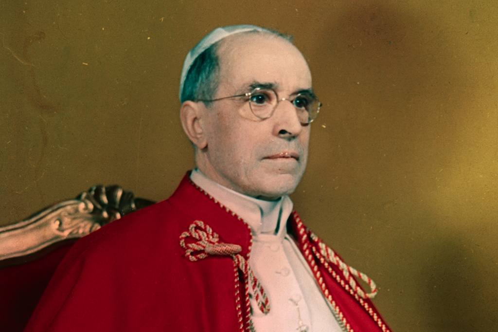 É verdade que o corpo de um papa explodiu durante o velório?