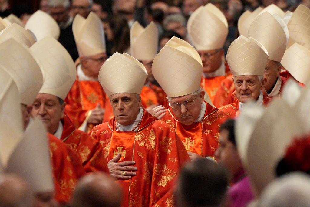 Uma linha do tempo dos papados, desde o primeiro conclave