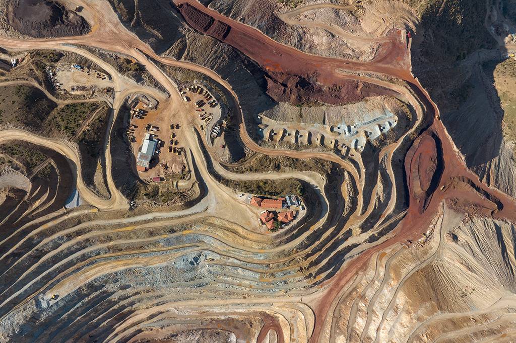 Minerais estratégicos em jogo: o interesse dos EUA no subsolo brasileiro