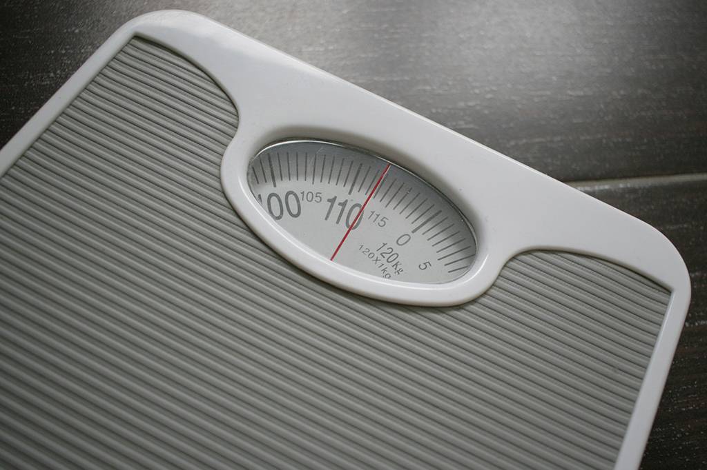 Dieta ou sedentarismo: qual o maior causador de obesidade? Novo estudo descobriu