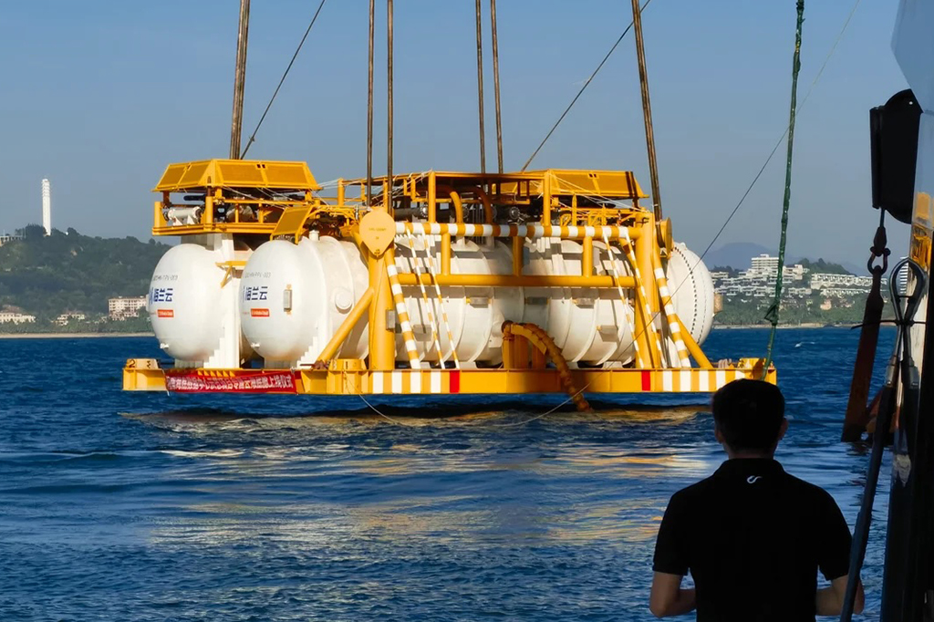 Data centers mergulhados no mar são aposta chinesa para refrigeração