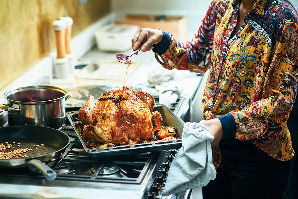 Intoxicação alimentar no Natal e como evitá-la – por uma microbiologista
