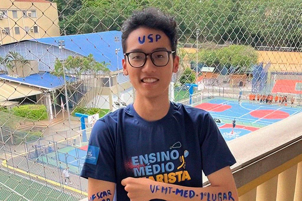 A rotina de estudos de jovem aprovado em primeiro lugar em Medicina e Computação
