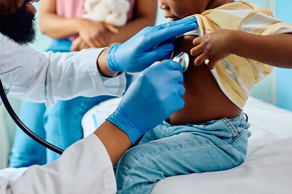 Vídeos sobre “epidemia de micropênis” em crianças geram desinformação