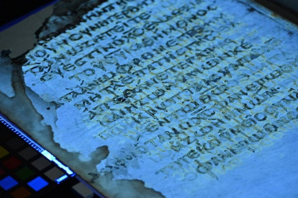 Pesquisadores recuperam 42 páginas perdidas de manuscrito do Novo Testamento